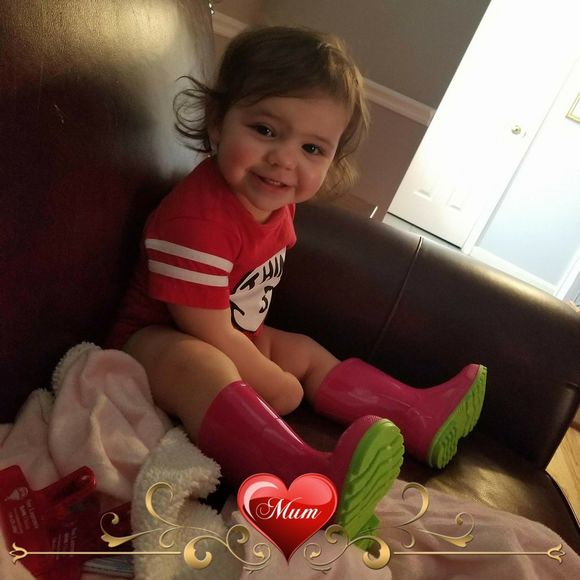 Meet your Posher, Andrea - Picture 1 of 1